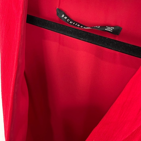 Backstage Lisa Plunge V Neck Double Pocket Mini Dress in Red - Picture 7 of 8